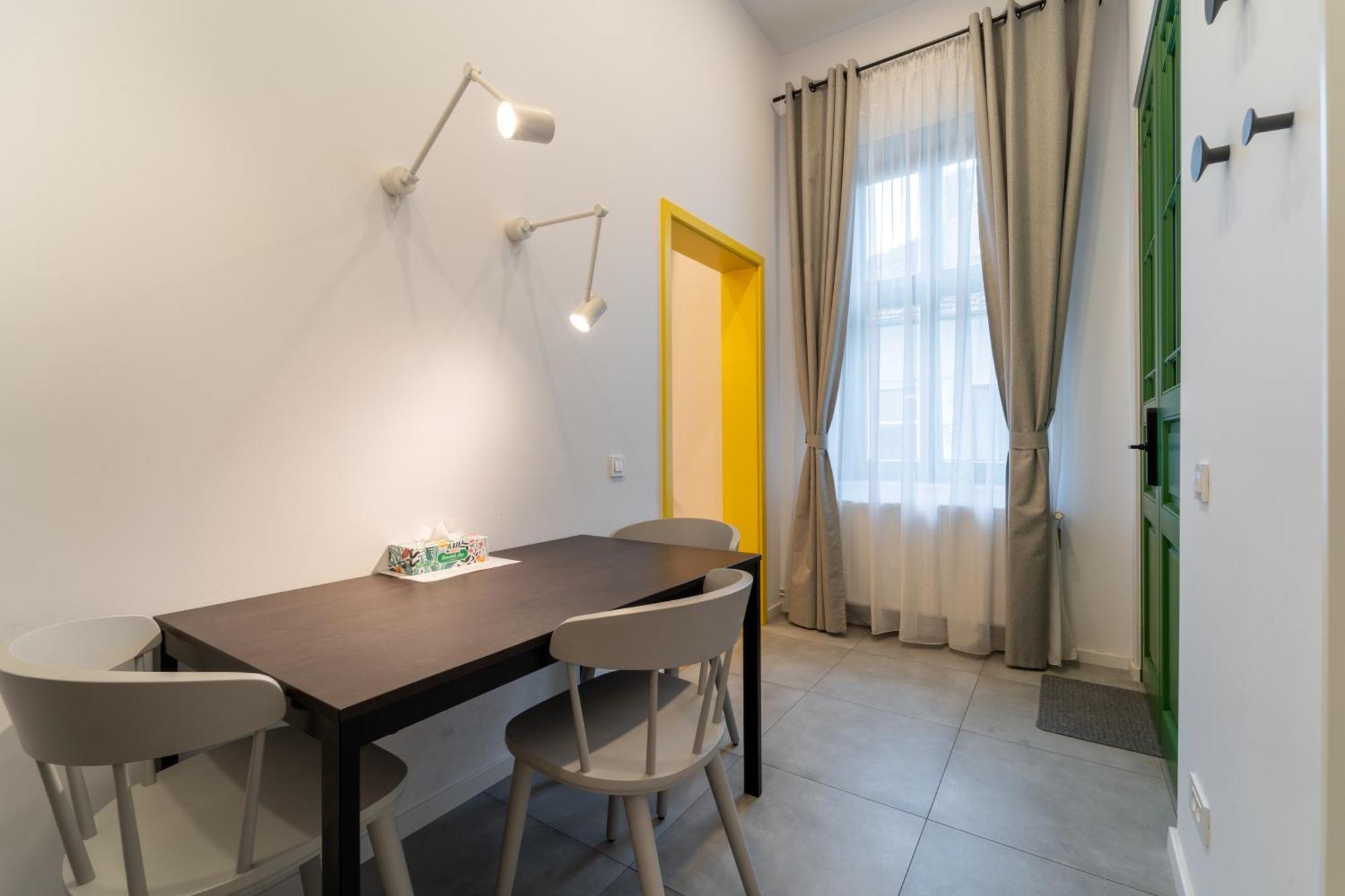 5 Star Luxury Studio-Old Town Center Cluj-Napoca Esterno foto